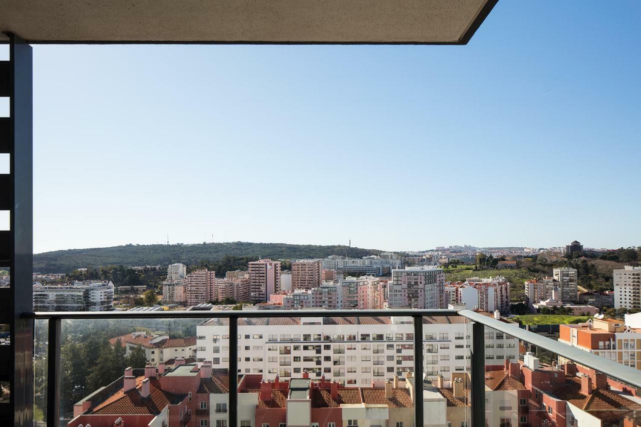 Skyscraper Riverview Lisbon With Indoor Pool Экстерьер фото