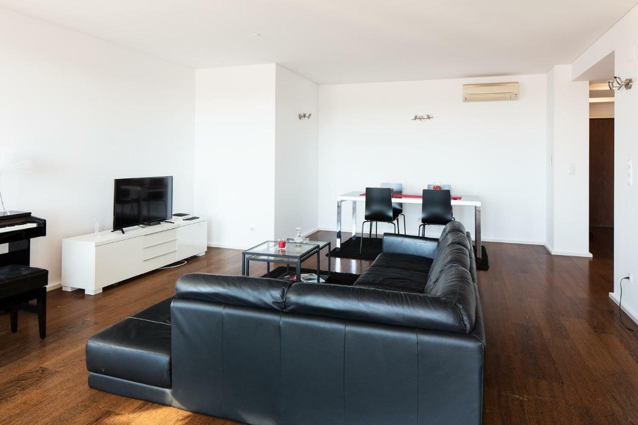 Skyscraper Riverview Lisbon With Indoor Pool Экстерьер фото