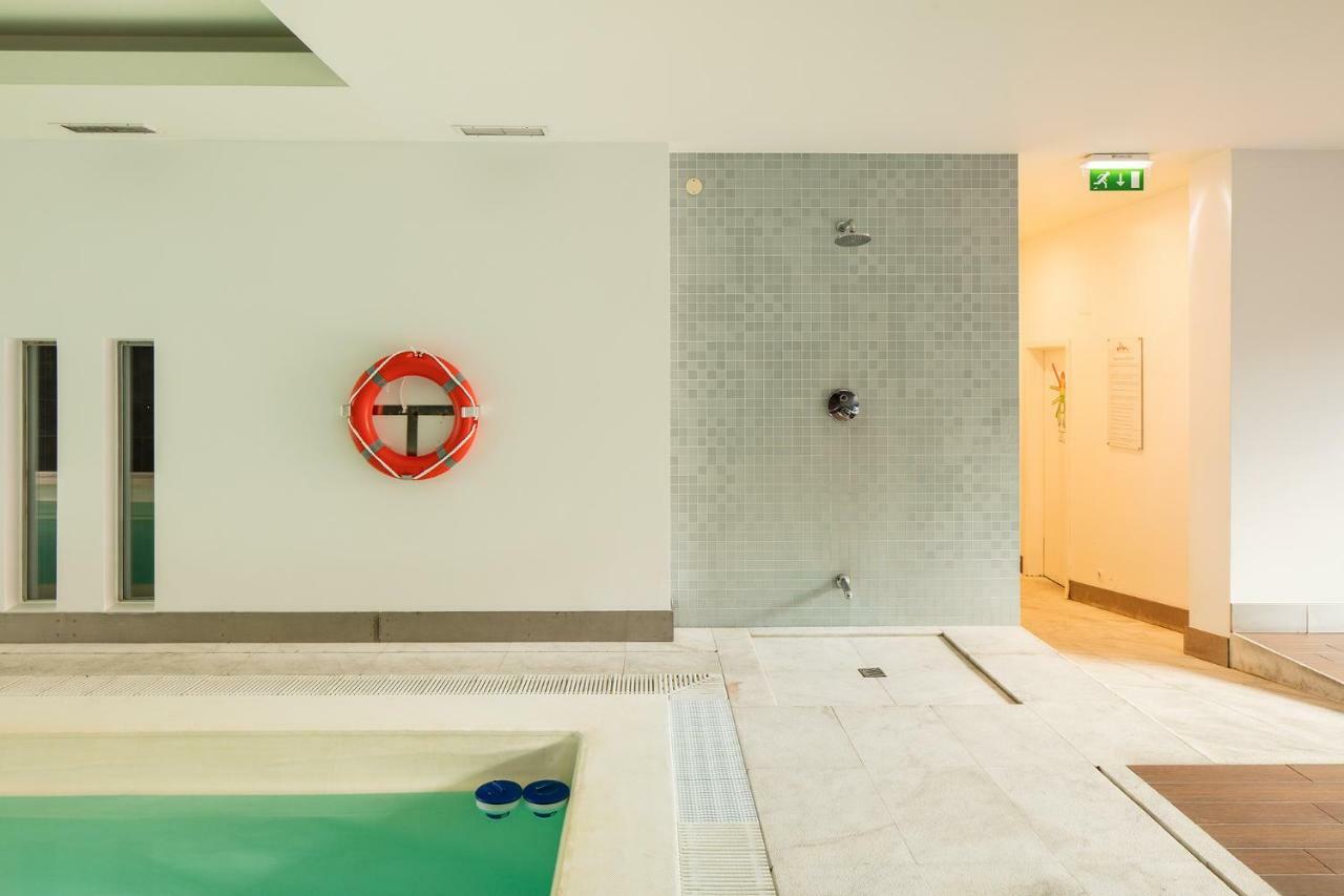 Skyscraper Riverview Lisbon With Indoor Pool Экстерьер фото